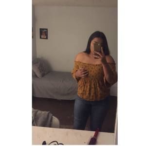 Meet your Posher, Fabiola